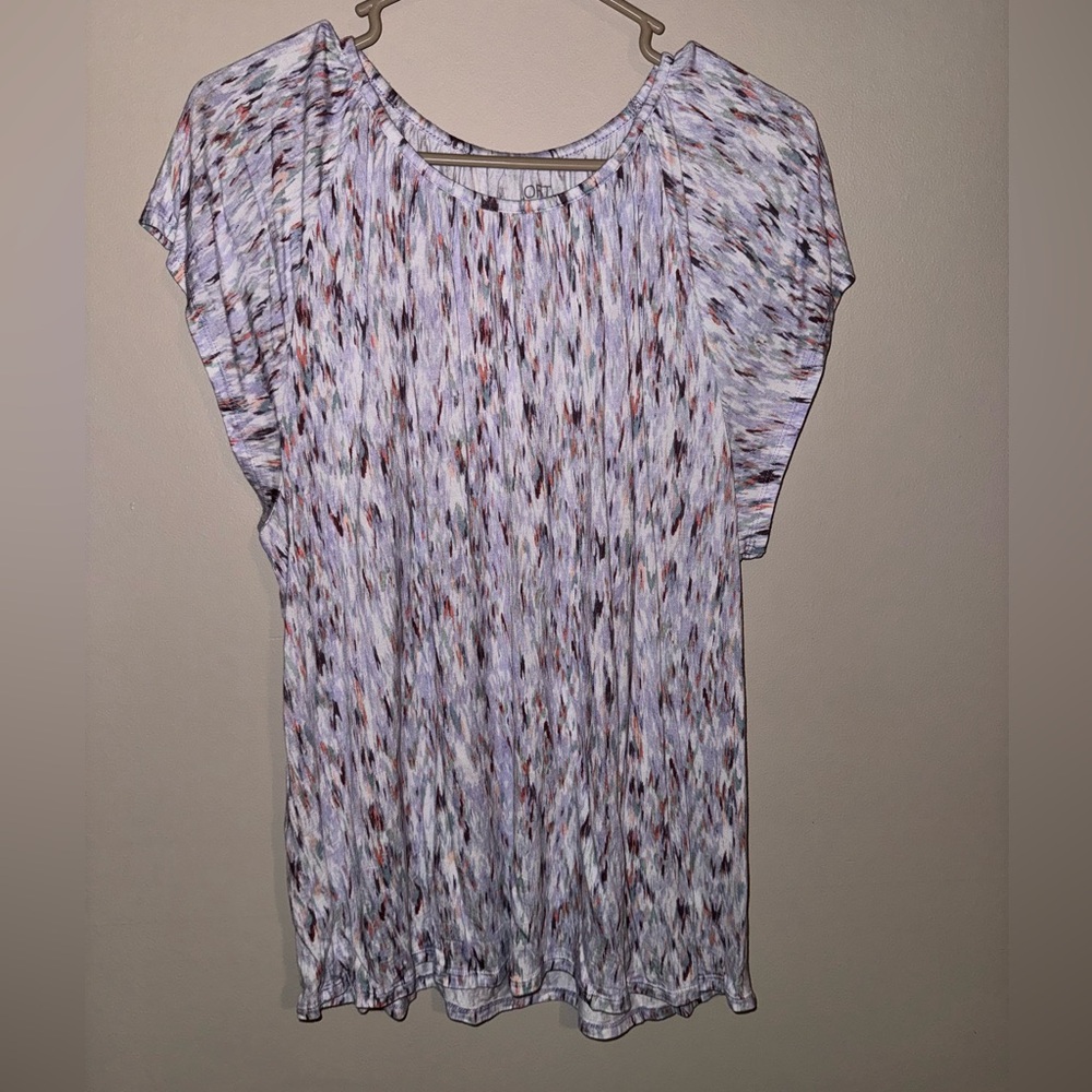 Loft short sleeve top size XL (runs short better suited for petite)
